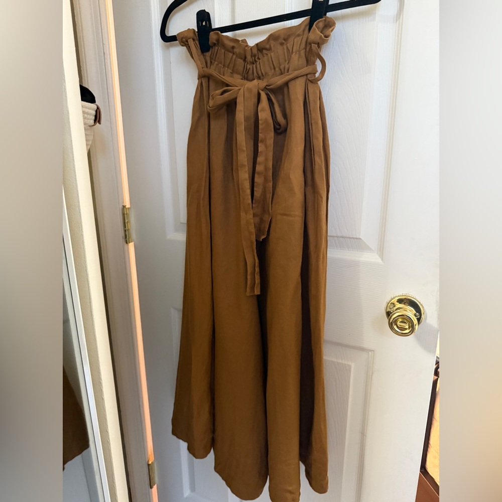 SOLD: Brown High-Waisted Wide-Leg Linen Pants size XS